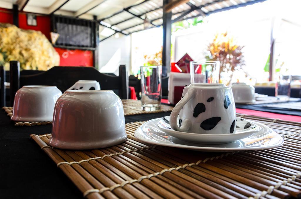 Pousada Marilyn Cafe モロ・デ・サンパウロ エクステリア 写真